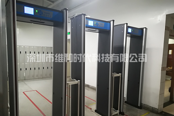 深圳市萬(wàn)邦速達_中糧地產(chǎn)_蘇州華豐購買(mǎi)SD-8065型X光行李安檢機及HI-PE進(jìn)口安檢門(mén)[圖]