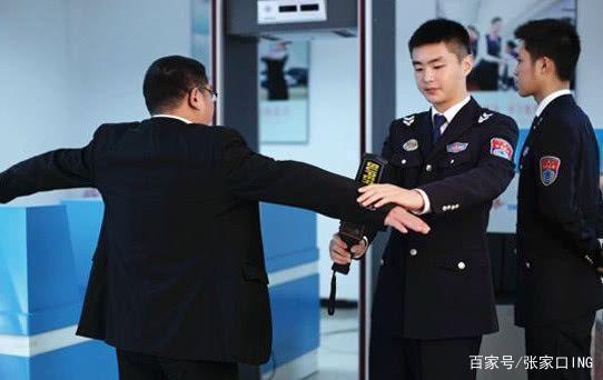 安檢門(mén)廠(chǎng)家提醒：張家口乘火車(chē)進(jìn)京需經(jīng)過(guò)兩次安檢！