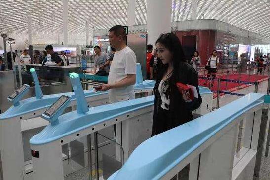 金屬安檢門(mén)廠(chǎng)家：深圳機場(chǎng)試行“刷臉”過(guò)安檢