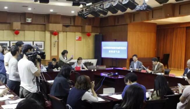 安檢門(mén)廠(chǎng)家：今年高考入場(chǎng)要安檢兩次！