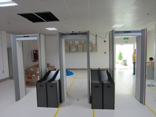 金屬安檢門(mén)對機場(chǎng)安檢的重要性解析