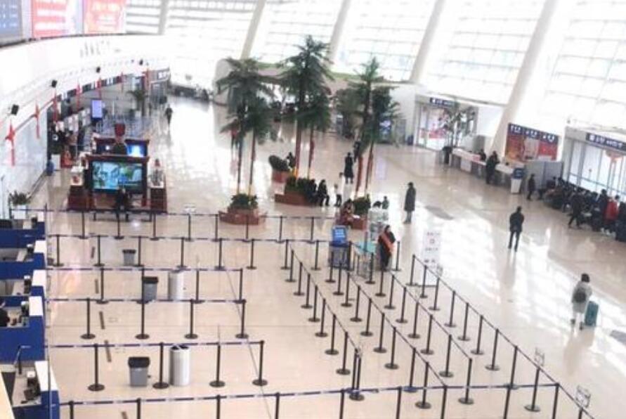 襄陽(yáng)機場(chǎng)加強安檢門(mén)通道工作培訓，提升安檢質(zhì)量和形象[圖]